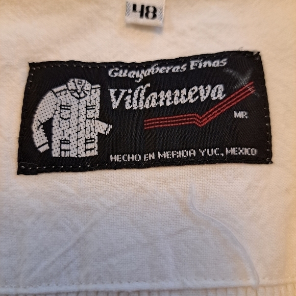Guayaberas Finas Villanueva Men's Off White Button Down Shirt - Picture 8 of 9
